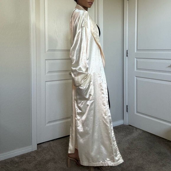 Victoria Secret Gold Label Vintage Belted Robe - Picture 8 of 11